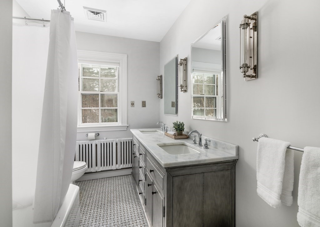 41 Brigantine Circle Norwell, MA 02061 - Photo 17 of 22