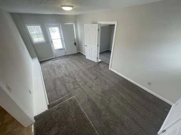 $1,900 | 732 Yowell Avenue, Madison, TN 37115