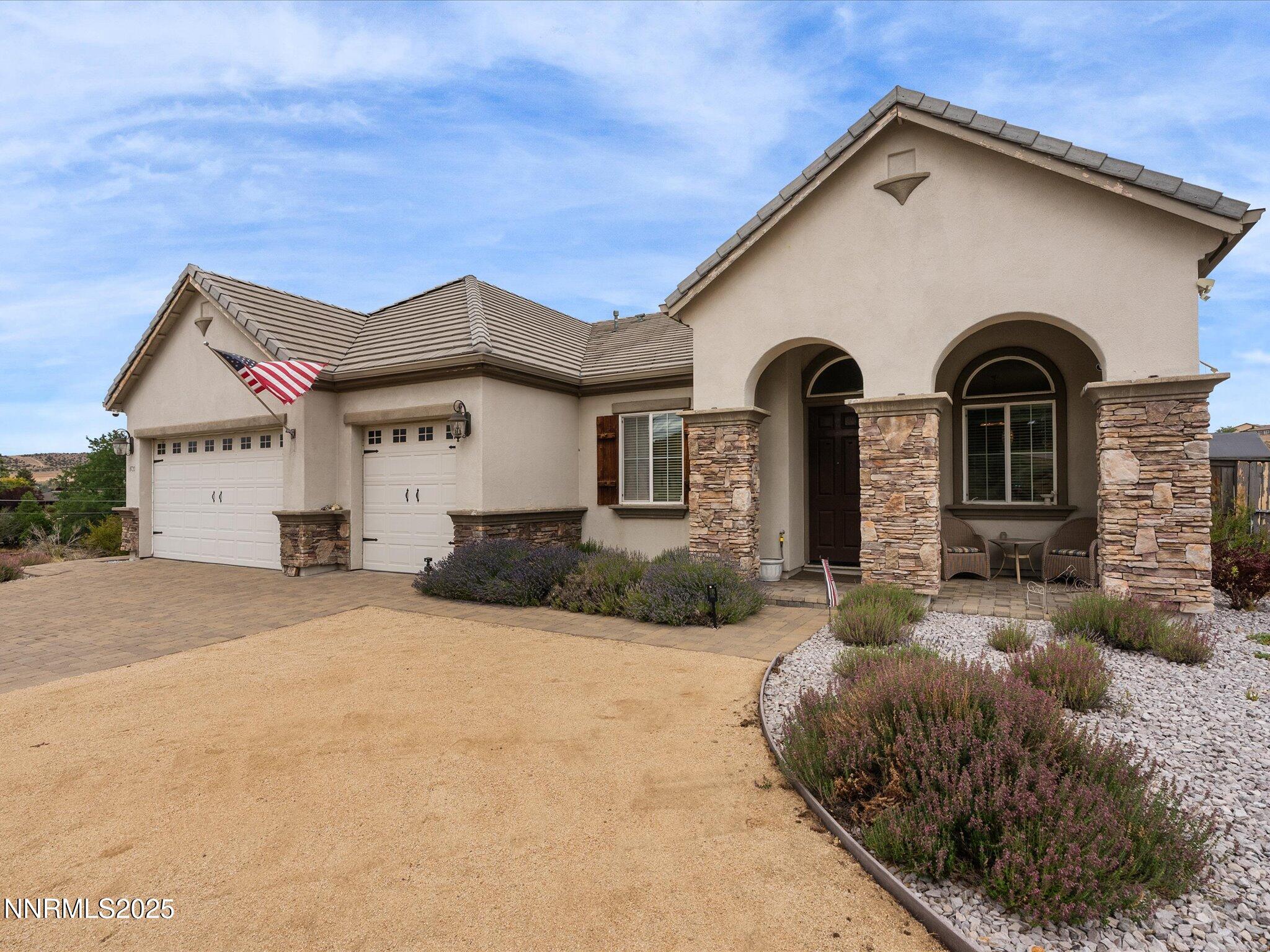 8720 Spearhead Way Reno, NV 89506 - Photo 5 of 52 05-8720 Spearhead Way-104