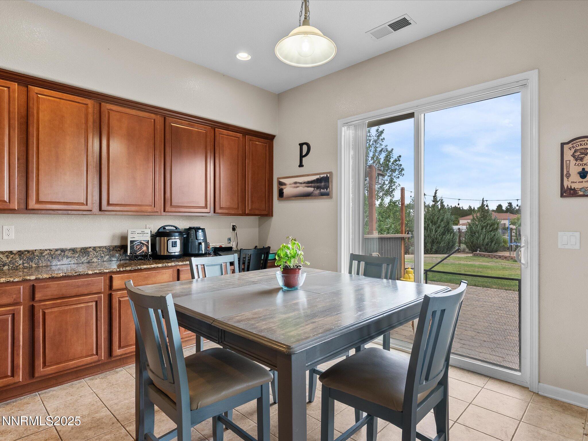 8720 Spearhead Way Reno, NV 89506 - Photo 10 of 52 17-8720 Spearhead Way-116