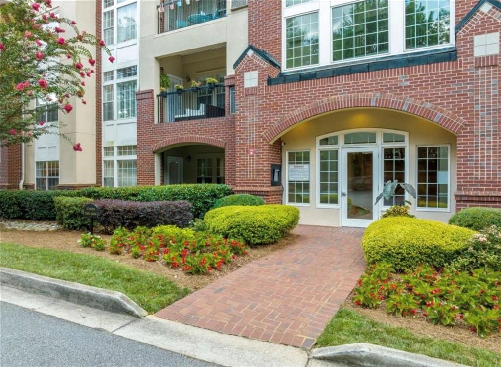 3636 Habersham Road Northwest, Unit 1103 Atlanta, GA 30305 - Photo 2 of 23