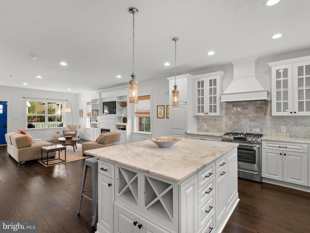 802 Easley Street Silver Spring, MD 20910 - Photo 16 of 51 Gallery Image 16