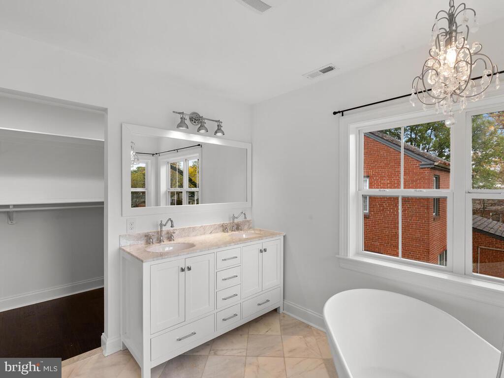 802 Easley Street Silver Spring, MD 20910 - Photo 31 of 51 Gallery Image 31
