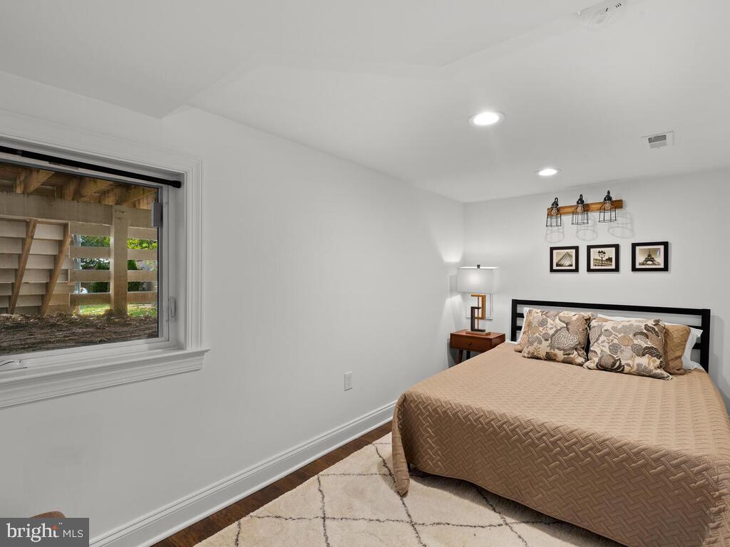802 Easley Street Silver Spring, MD 20910 - Photo 42 of 51 Gallery Image 42