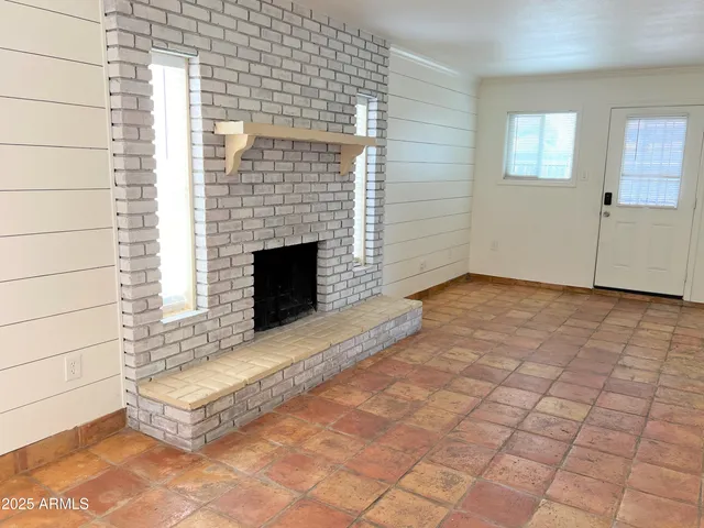 $1,995 | 2443 East Marmora Street, Phoenix, AZ 85032