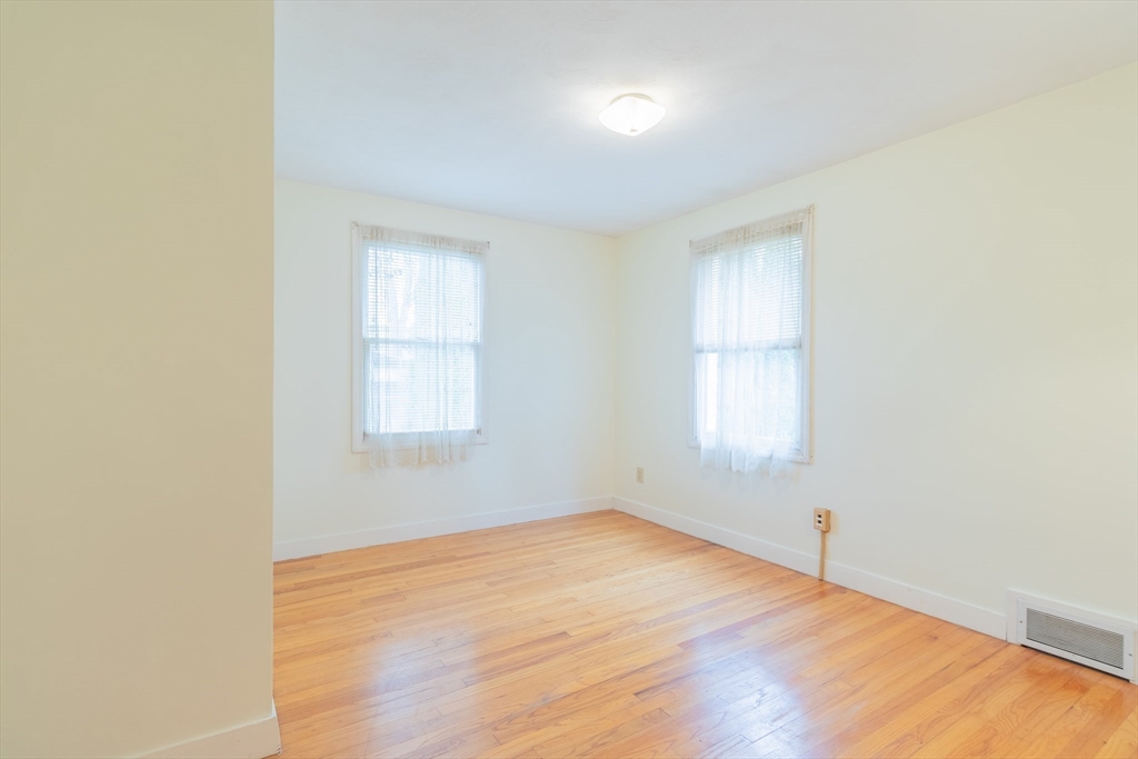 539 Amherst Road Granby, MA 01033 - Photo 23 of 38 Gallery Image 23