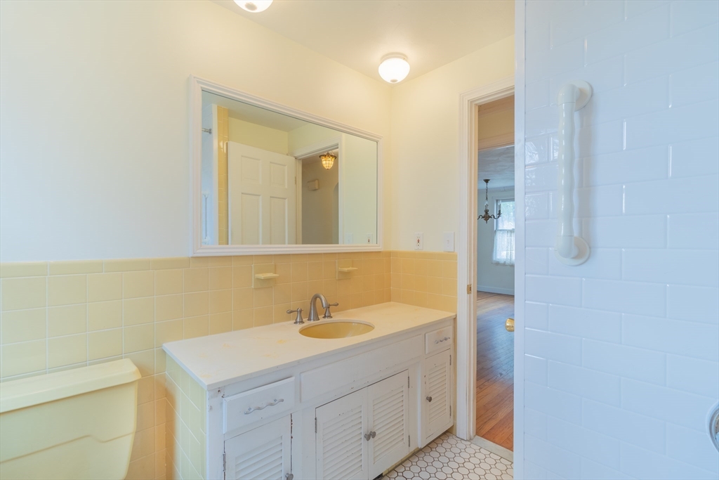539 Amherst Road Granby, MA 01033 - Photo 25 of 38 Gallery Image 25
