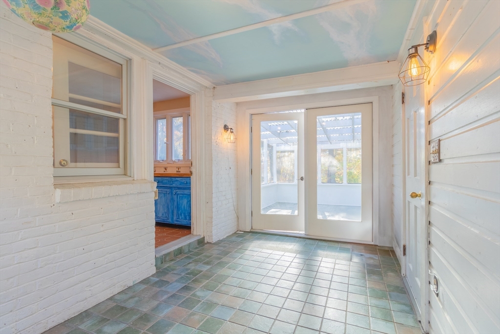 539 Amherst Road Granby, MA 01033 - Photo 5 of 38 Gallery Image 5