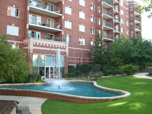 650 South River Road Des Plaines, IL 60016 - Photo 1 of 1