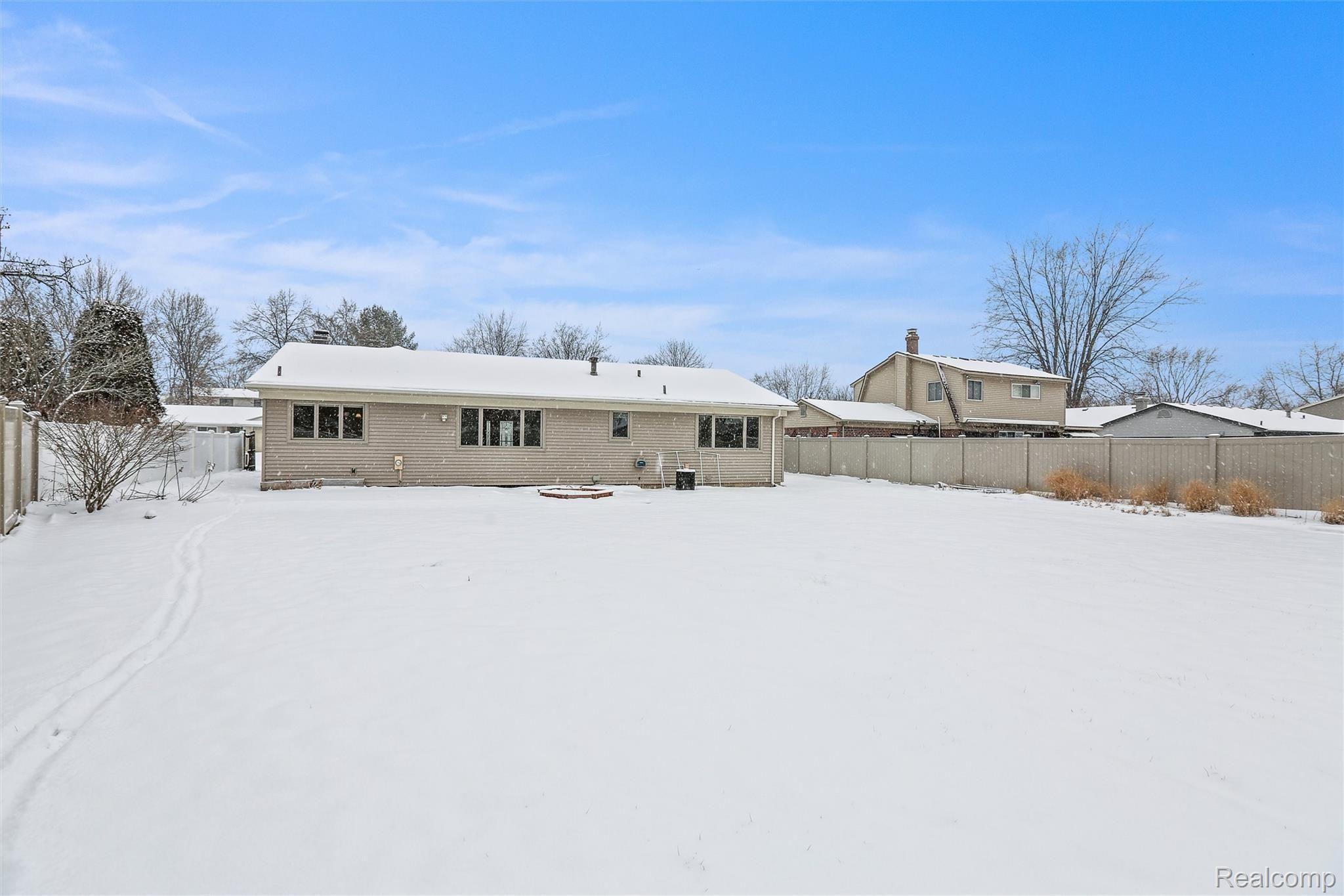 22644 Shadowpine Way Novi, MI 48375 - Photo 29 of 32 30-22644 Shadowpine Way0027.jpg
