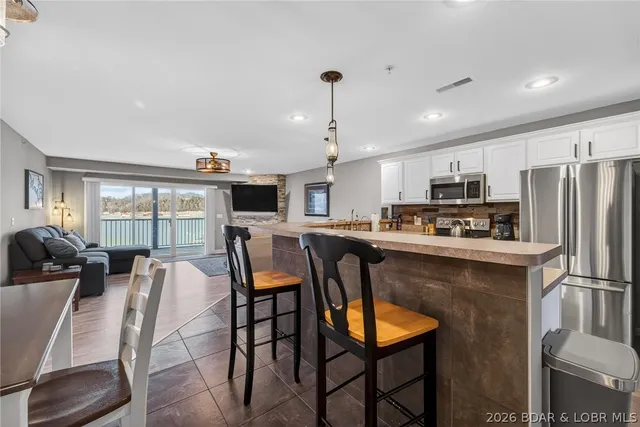 $425,000 | 255 Plaza Beach Drive, Unit 3A, Camdenton, MO 65020