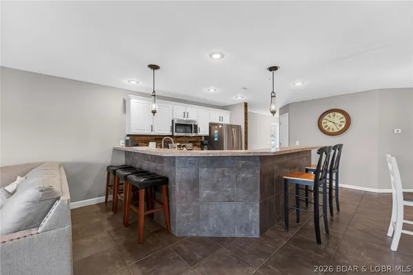 $425,000 | 255 Plaza Beach Drive, Unit 3A, Camdenton, MO 65020