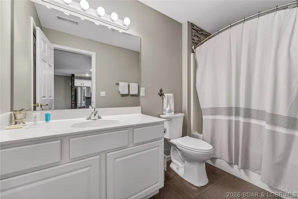 $425,000 | 255 Plaza Beach Drive, Unit 3A, Camdenton, MO 65020