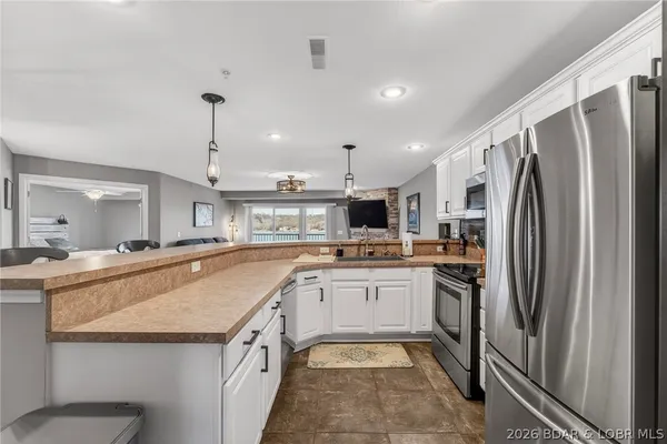 $425,000 | 255 Plaza Beach Drive, Unit 3A, Camdenton, MO 65020