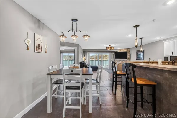 $425,000 | 255 Plaza Beach Drive, Unit 3A, Camdenton, MO 65020