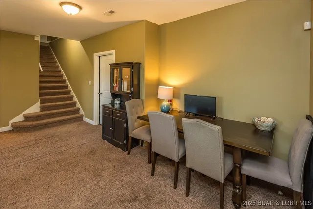 $442,500 | 226 Pioneer Trail Drive, Jefferson City, MO 65109