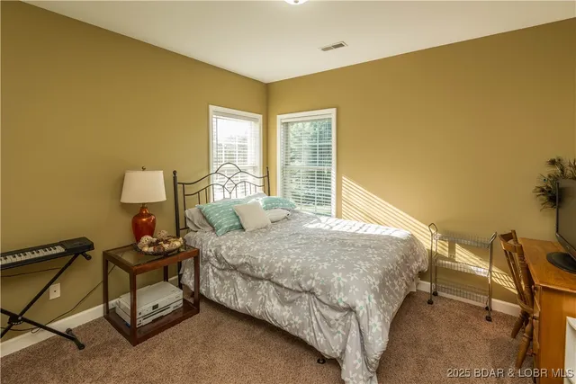 $442,500 | 226 Pioneer Trail Drive, Jefferson City, MO 65109