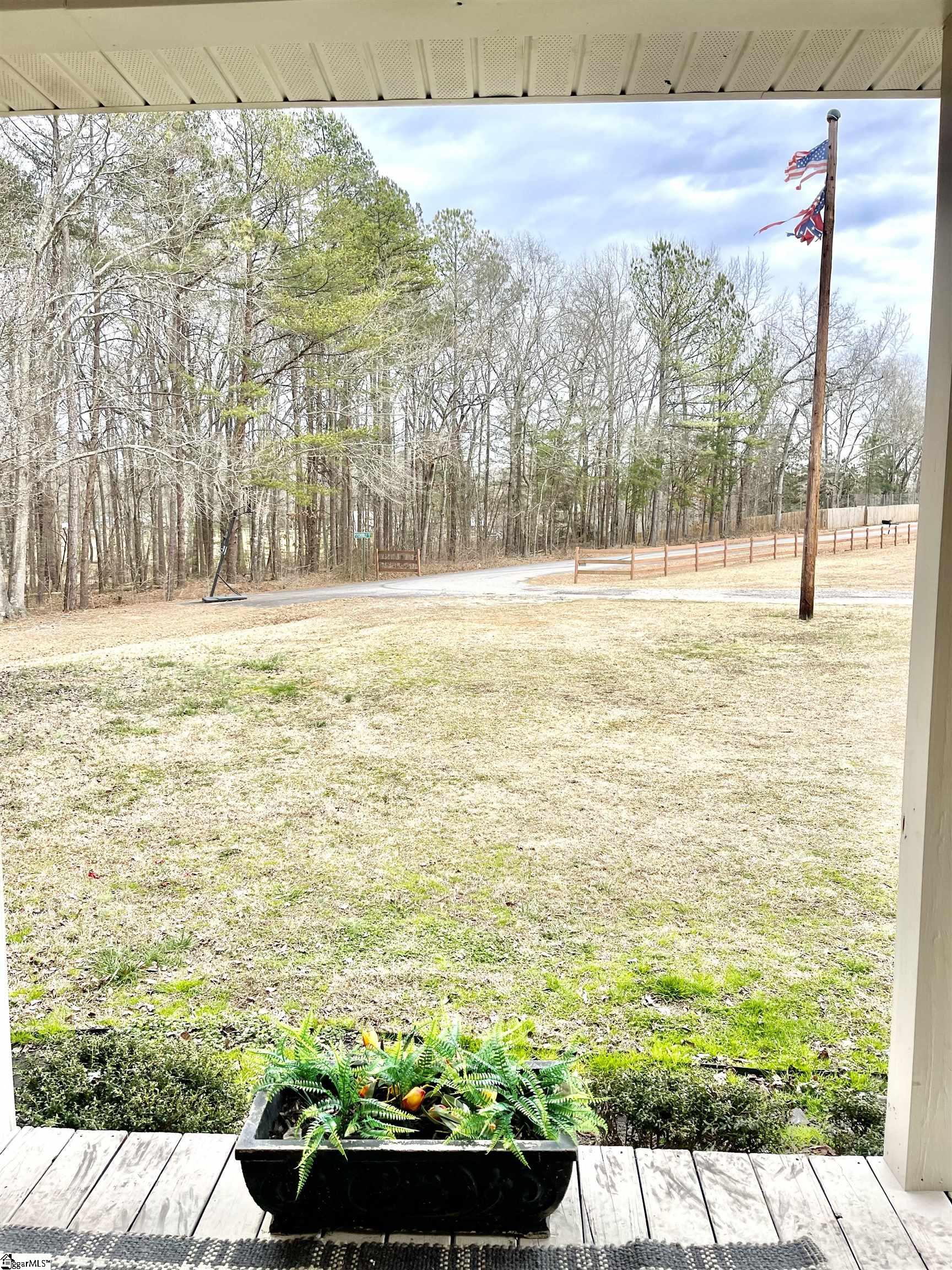215 Mill Road Belton, SC 29627 - Photo 7 of 34 Gallery Image 7