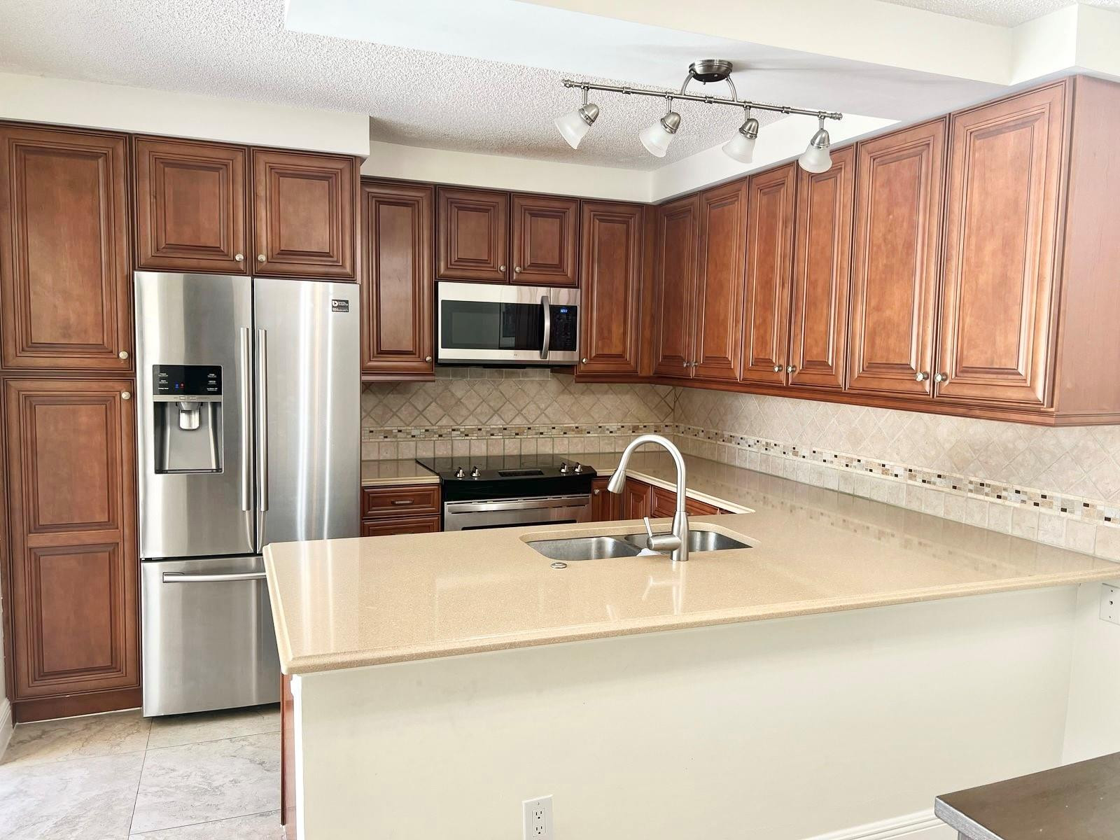 8175 Boca Rio Drive Boca Raton, FL 33433 - Photo 4 of 19 Photo 4