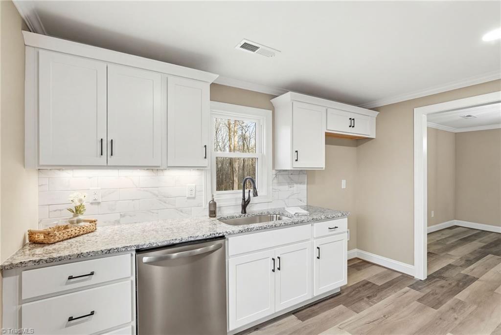 585 K Fork Road Madison, NC 27025 - Photo 18 of 35