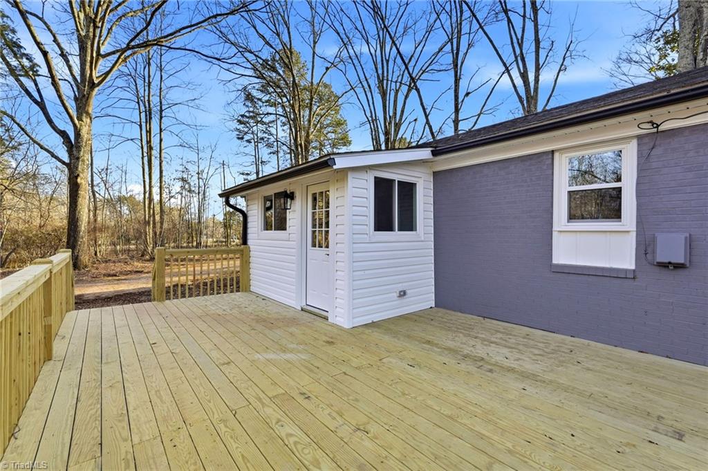 585 K Fork Road Madison, NC 27025 - Photo 30 of 35