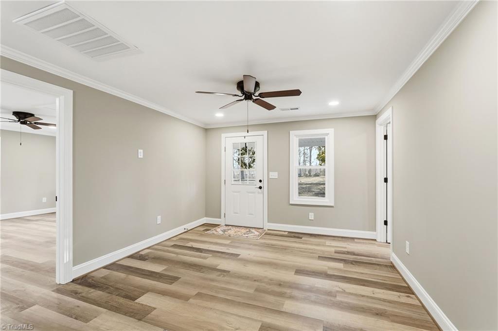 585 K Fork Road Madison, NC 27025 - Photo 8 of 35