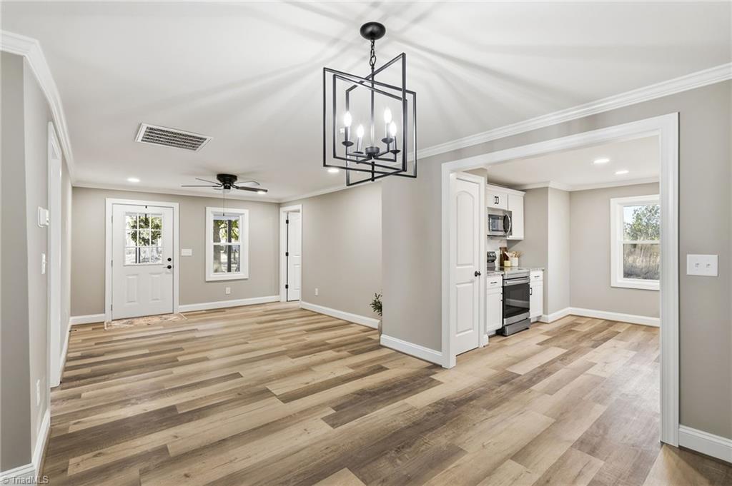 585 K Fork Road Madison, NC 27025 - Photo 9 of 35