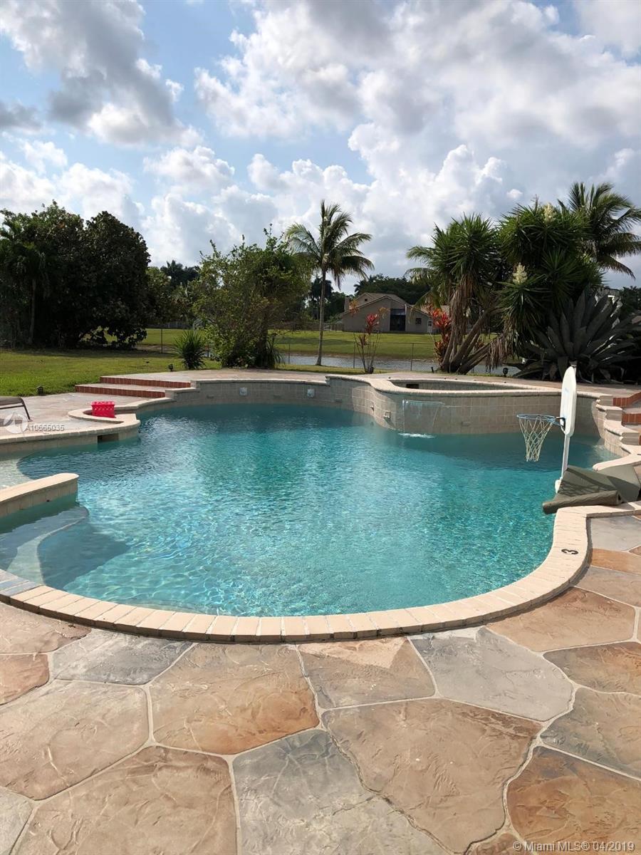 21502 Sweetwater Lane South Boca Raton, FL 33428 - Photo 11 of 14