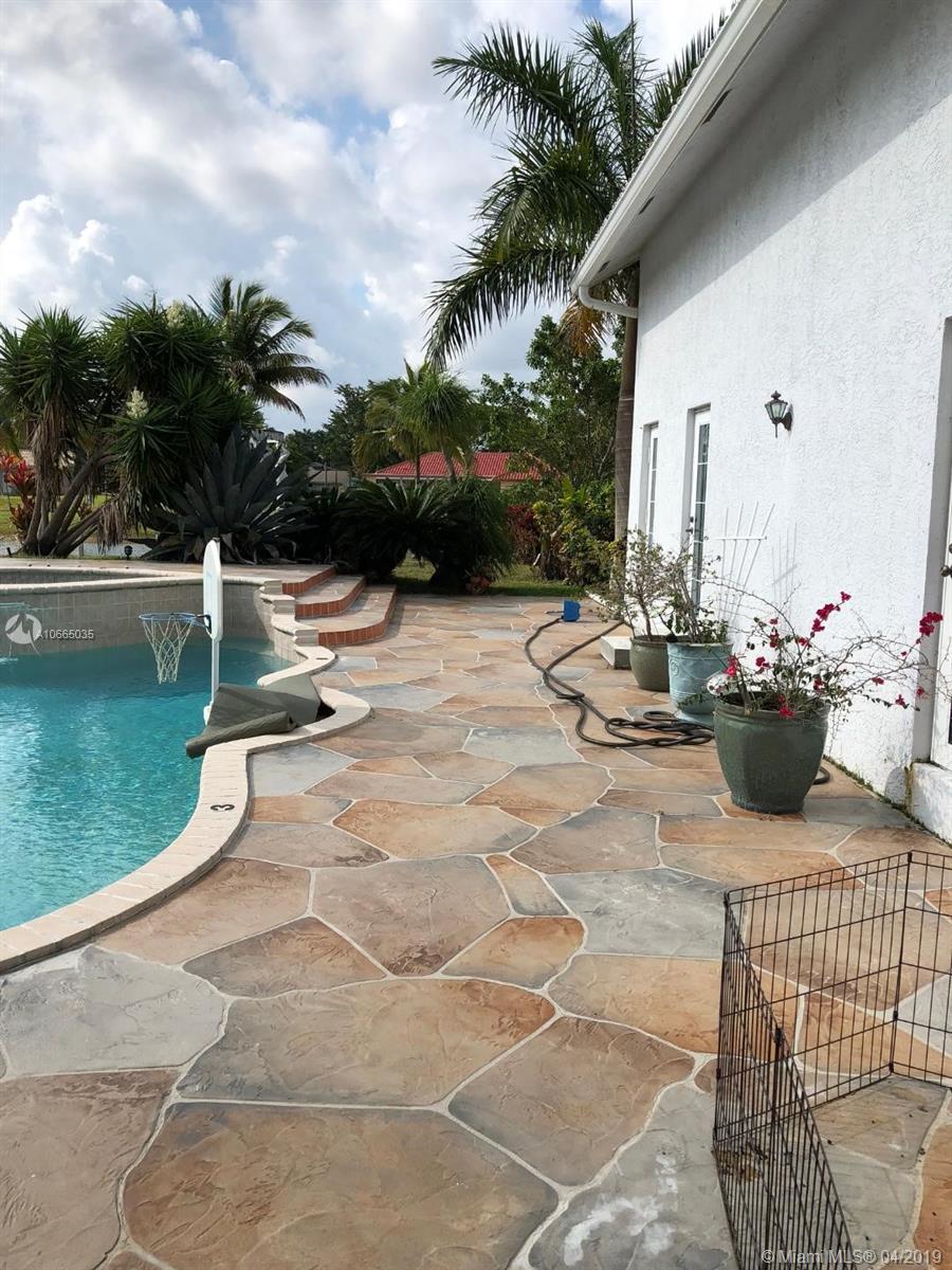 21502 Sweetwater Lane South Boca Raton, FL 33428 - Photo 8 of 14