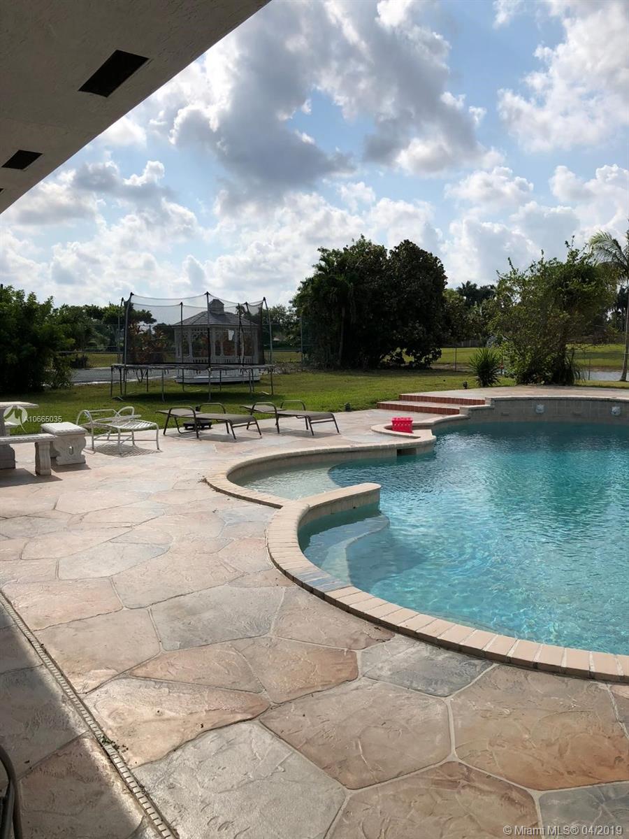 21502 Sweetwater Lane South Boca Raton, FL 33428 - Photo 10 of 14