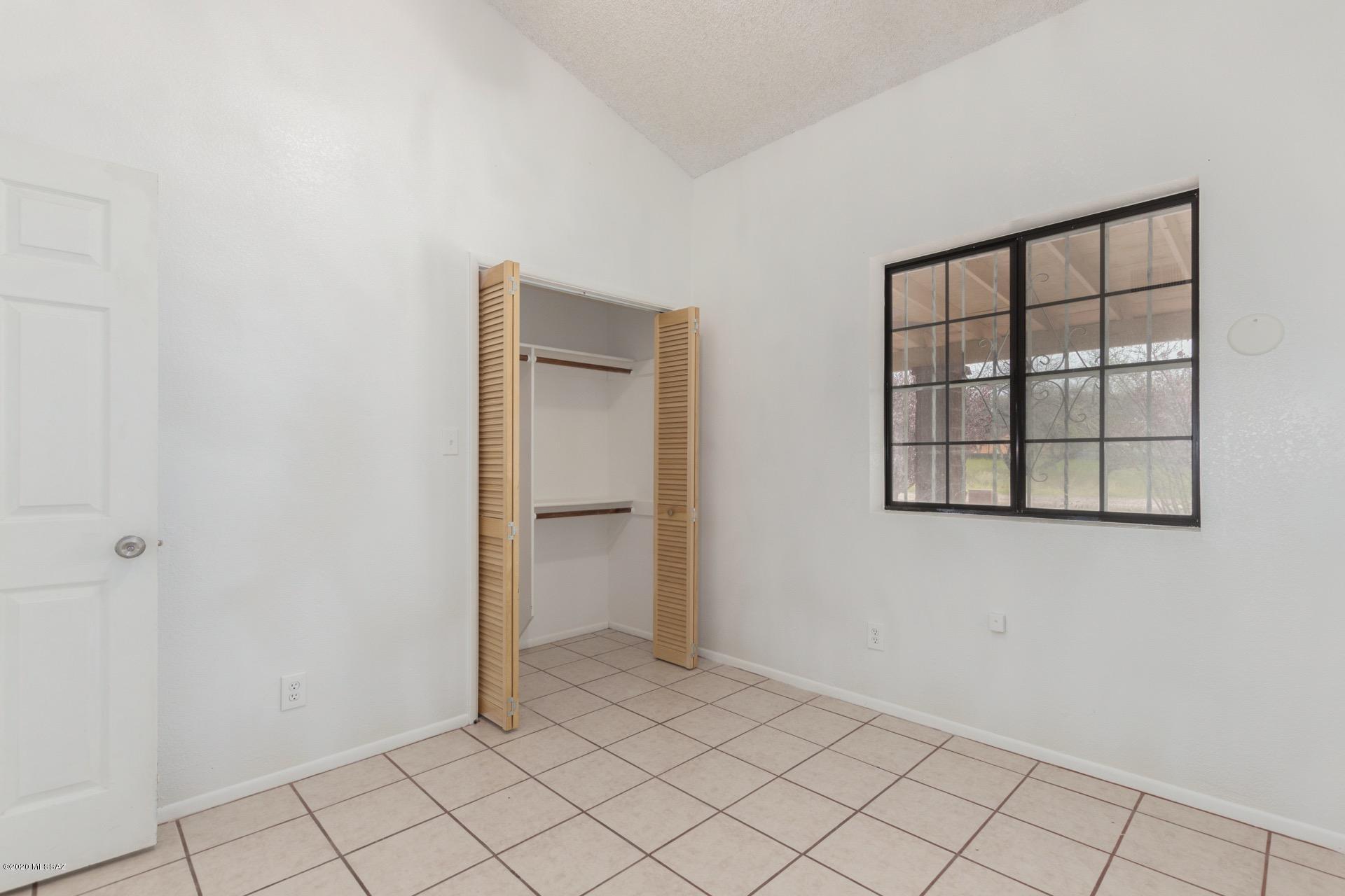 315 Via Papagayo Rio Rico, AZ 85648 - Photo 11 of 25