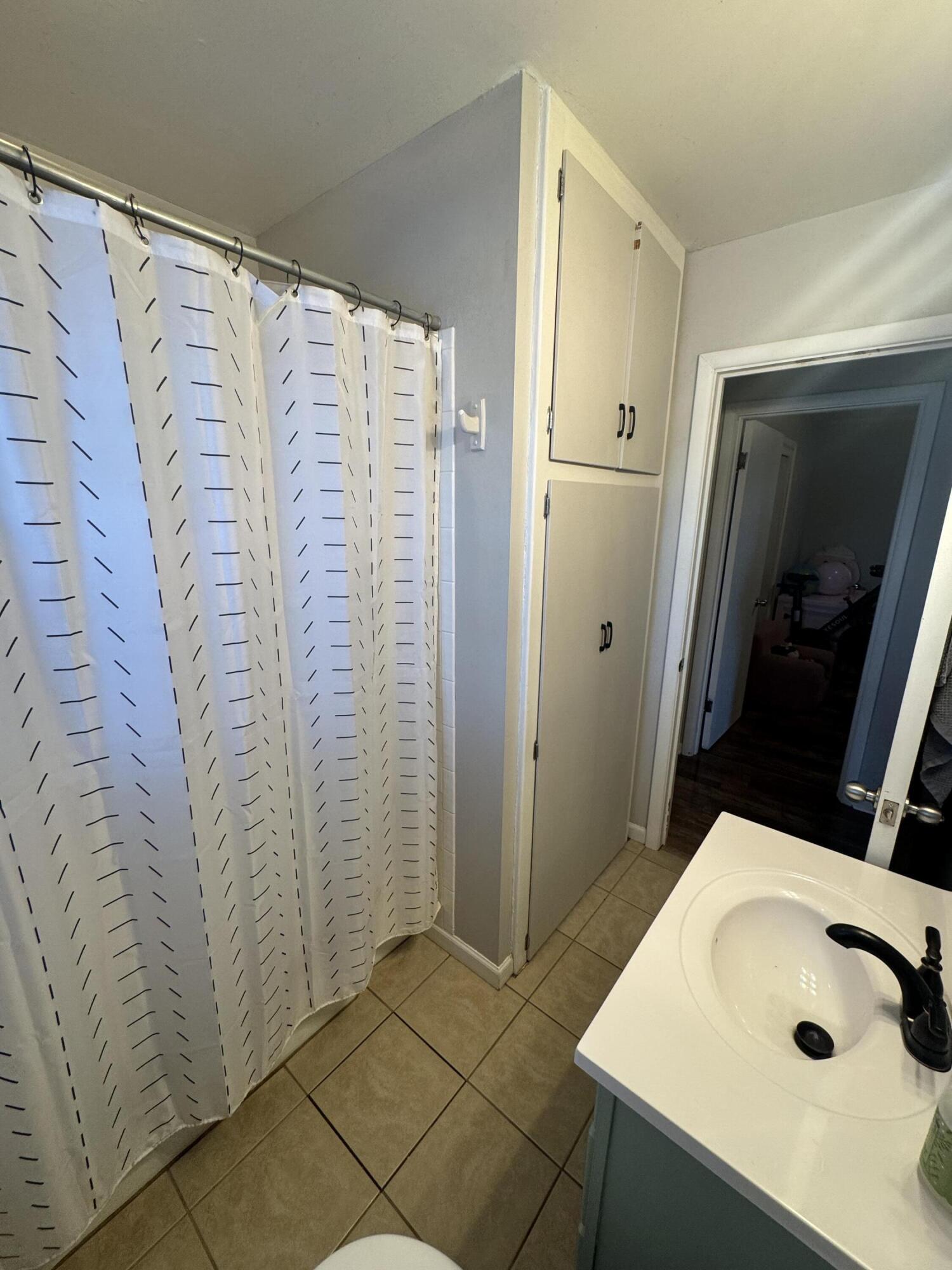 110 South Oak Street Lima, OH 45806 - Photo 26 of 54