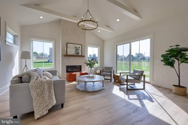 $884,900 | 840 Wheatfield Lane, Lebanon, PA 17042