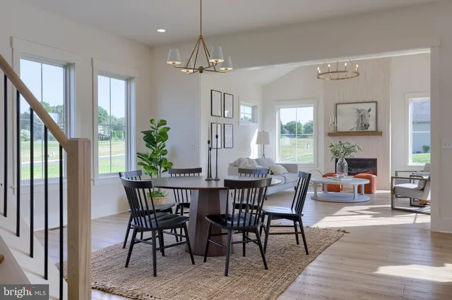 $884,900 | 840 Wheatfield Lane, Lebanon, PA 17042