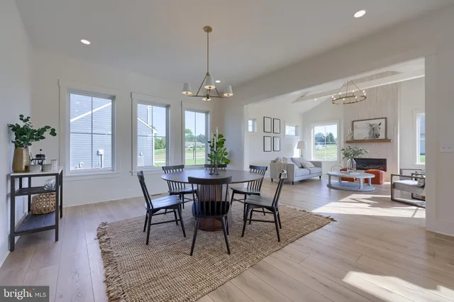 $884,900 | 840 Wheatfield Lane, Lebanon, PA 17042