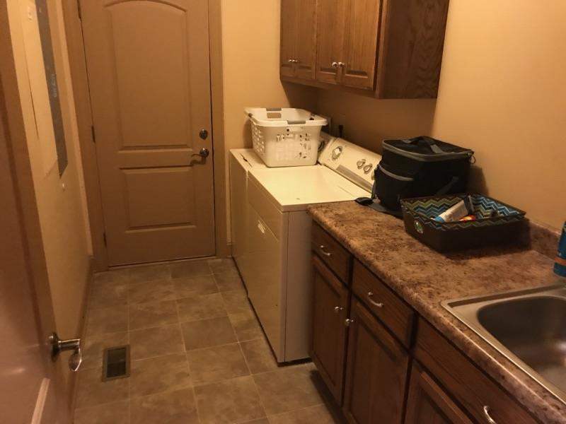 471 Ligon Road Lebanon, TN 37090 - Photo 18 of 18 a kitchen with a stove and a refrigerator