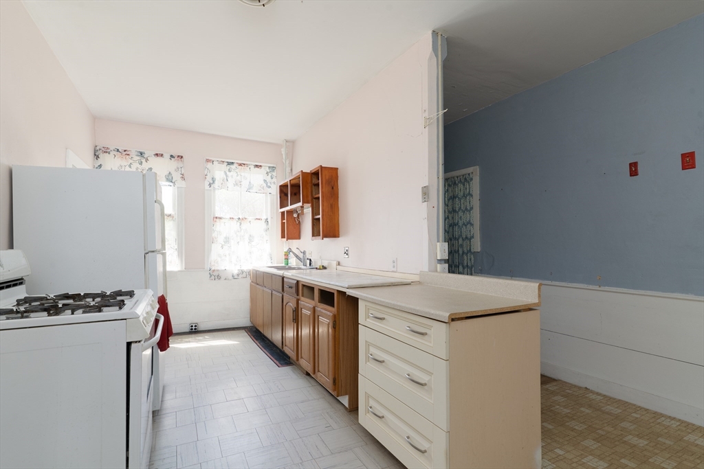 3 Main Street Brookfield, MA 01506 - Photo 17 of 36