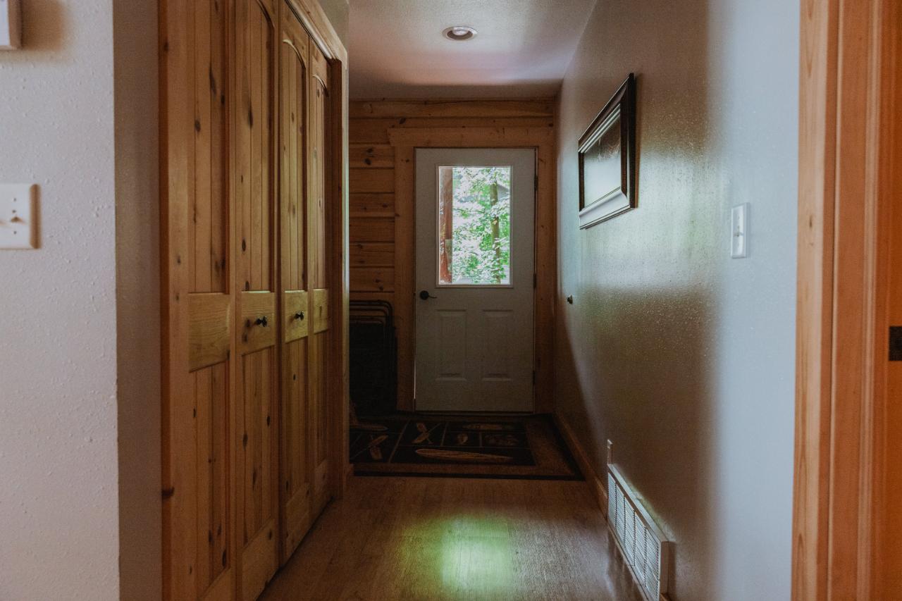 4249 West Lake George Road Rhinelander, WI 54501 - Photo 16 of 49 Gallery Image 16