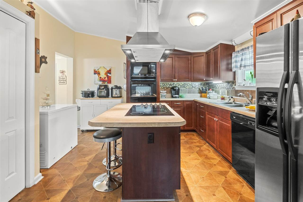 144 Canyon Road Clayton, NC 27520 - Photo 5 of 19 Photo 5