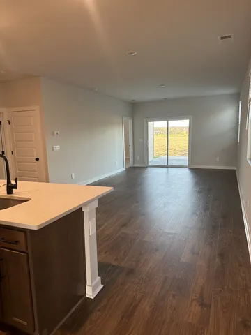 $2,300 | 1021 Royal Gorge Court, Gallatin, TN 37066