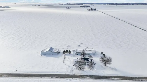 $569,900 | 1189 County Road 200 East, White Heath, IL 61884