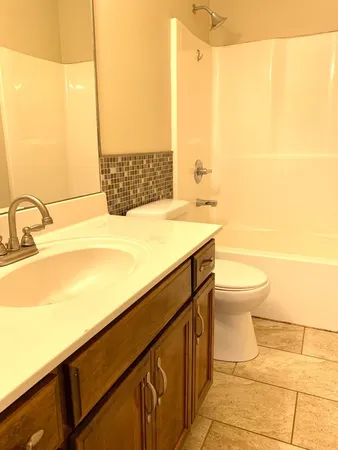 $1,425 | 3425 Foxrun Lane, Clarksville, TN 37042