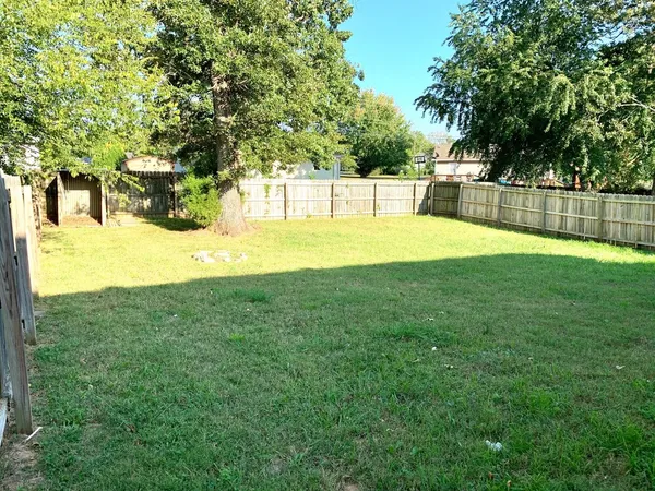 $1,425 | 3425 Foxrun Lane, Clarksville, TN 37042