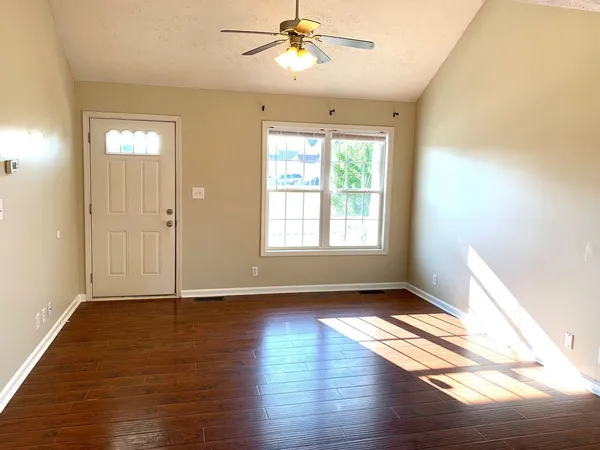 $1,425 | 3425 Foxrun Lane, Clarksville, TN 37042