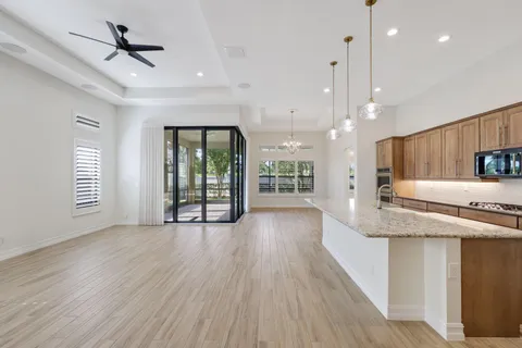 $949,000 | 12100 Kalmar Circle South, Parkland, FL 33076