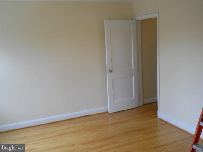 4332 Cedar Garden Road Baltimore, MD 21229 - Photo 20 of 27 Bedroom