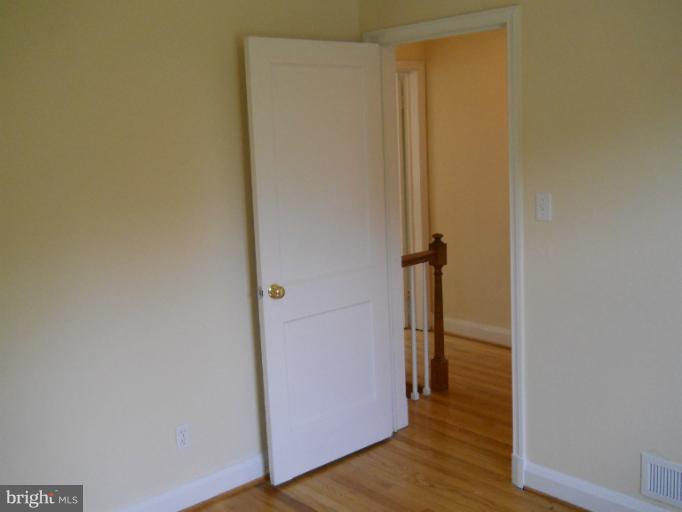 4332 Cedar Garden Road Baltimore, MD 21229 - Photo 23 of 27 Bedroom