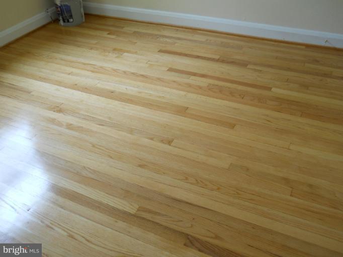 4332 Cedar Garden Road Baltimore, MD 21229 - Photo 5 of 27 floors