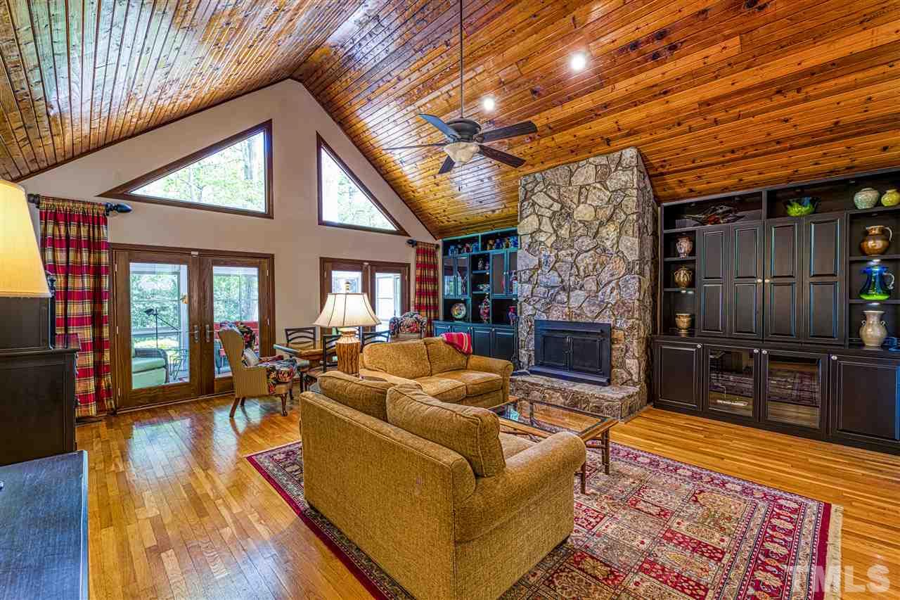 11300 Saddleview Court Raleigh, NC 27613 - Photo 4 of 30
