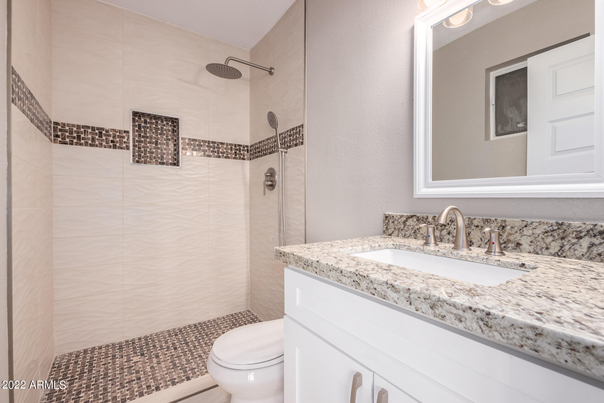 1036 East Butler Drive Phoenix, AZ 85020 - Photo 19 of 25 26 Butler